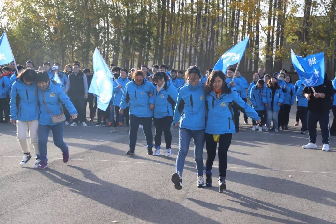 1574905802853814.jpg ef01db0939733177636c6c7336f328d.jpg