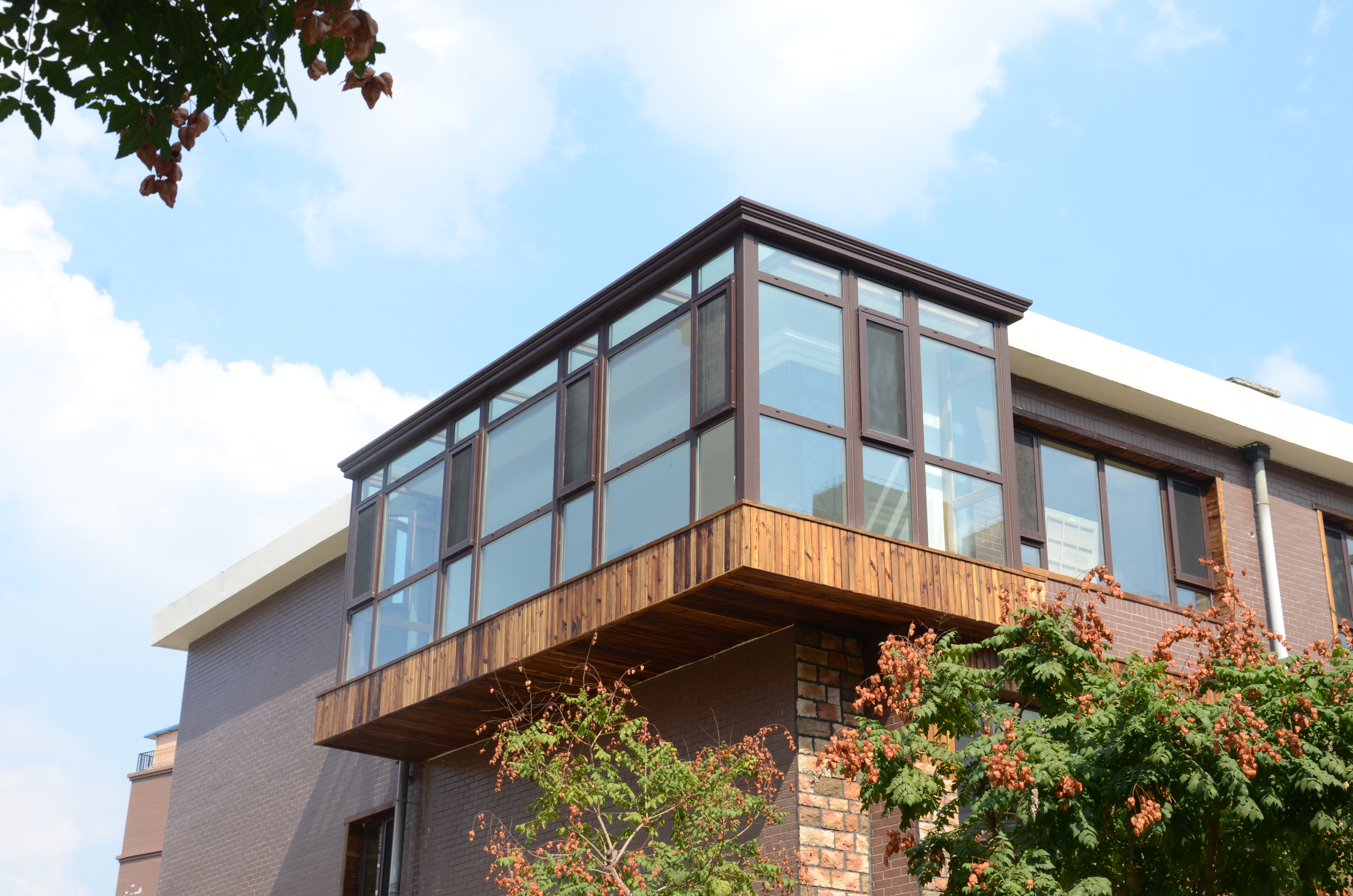 1589341602890882.jpg 94f3a18992e14800b4d59471d5b71f6.jpg